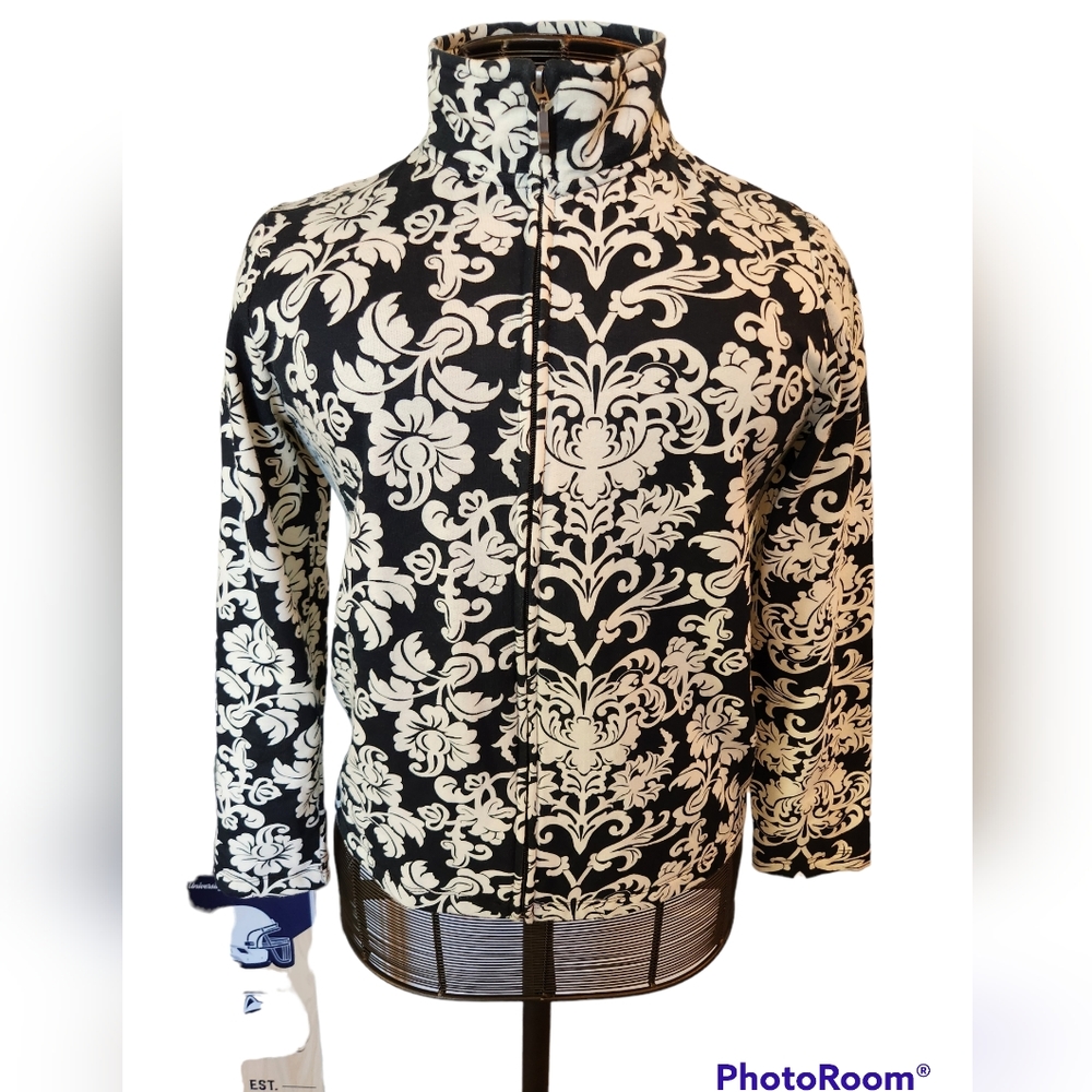 CROFT&BARROW  size PM. Zip up floral sweatshirt. Black with floral print